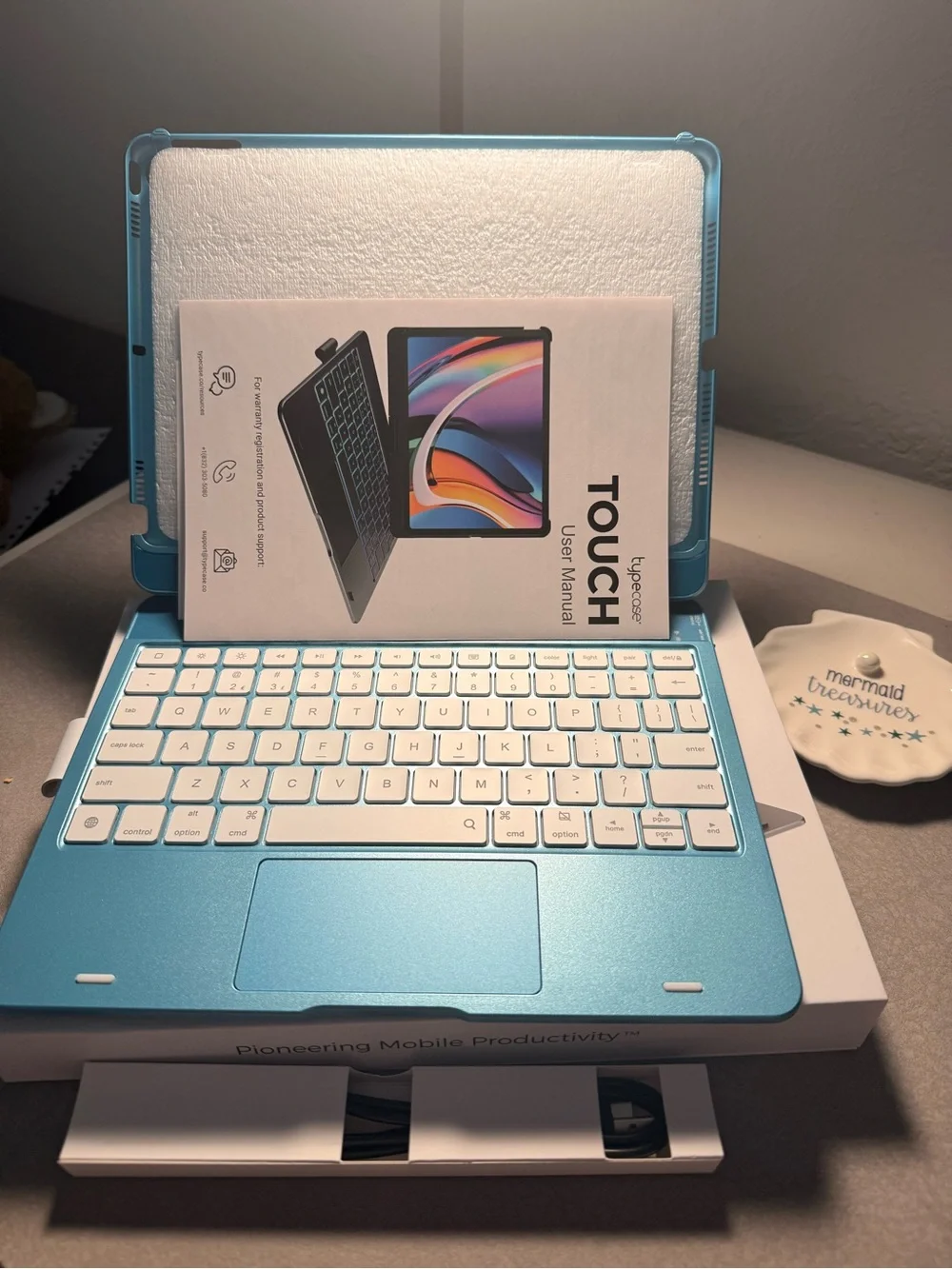 Touch Detachable Tablet Keyboard Case - Blue